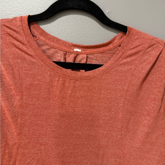 Lululemon Women's Rust Top - Picture 2 of 7
